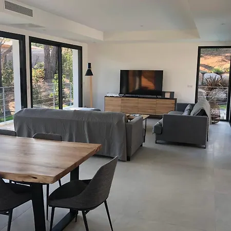 M1 Villa Splendide De Haut Standing 12 Pers Piscine Chauffee Vue Mer Sainte-Lucie de Porto-Vecchio